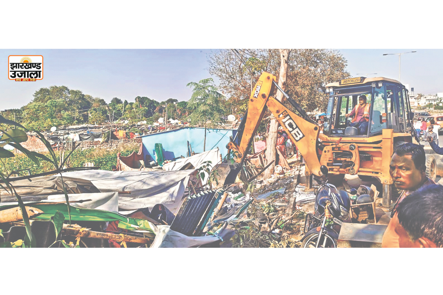 रांची में अतिक्रमण हटाओ अभियान पर हाईकोर्ट की रोक, कार्रवाई के बाद लौटी JCB