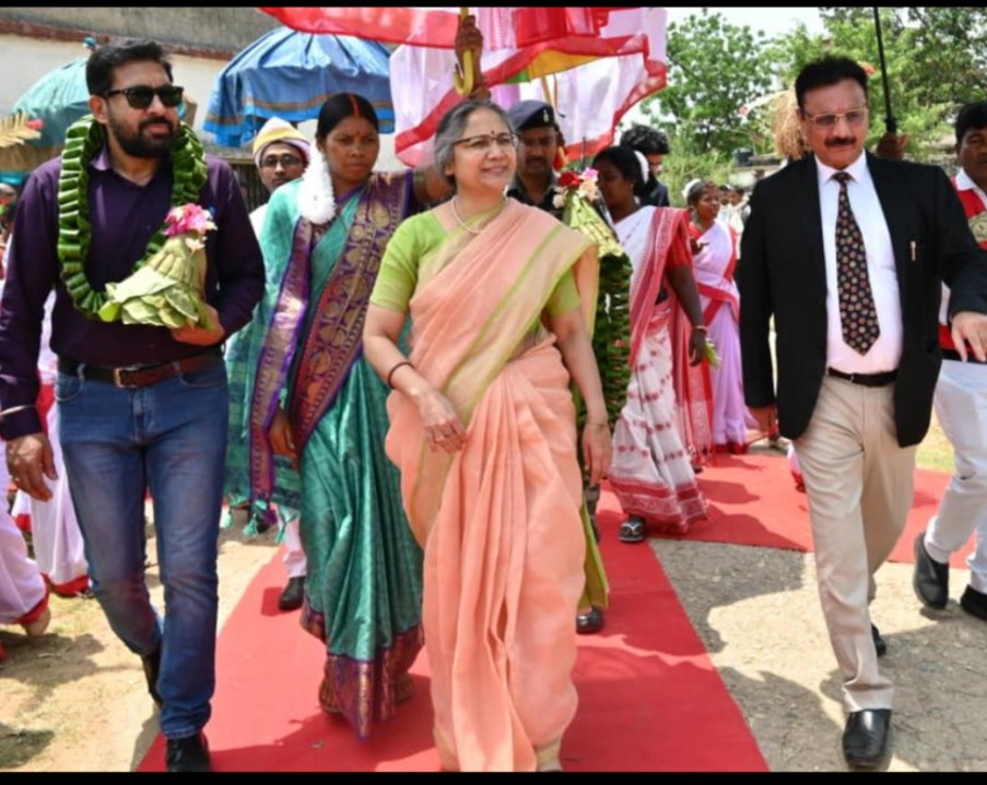 विधिक सशक्तिकरण सह पर्यावरण जागरूकता कार्यक्रम में शामिल हुए न्यायमूर्ति झारखंड उच्च न्यायालय