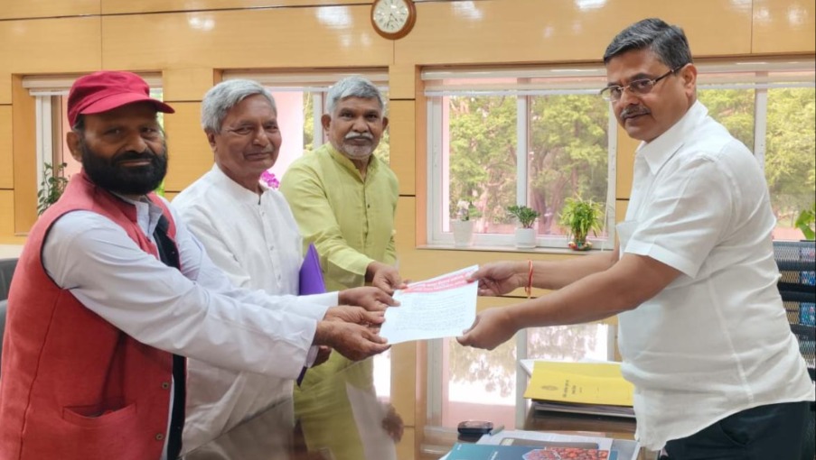 मुख्य सचिव से मिला पेंशनर्स महासंघ का शिष्टमंडल, समस्याओं के समाधान का मिला आश्वासन