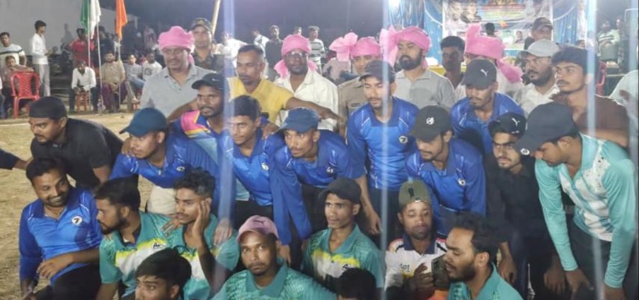 नावाडीह प्रीमियम लीग नाईट क्रिकेट टूर्नामेंट